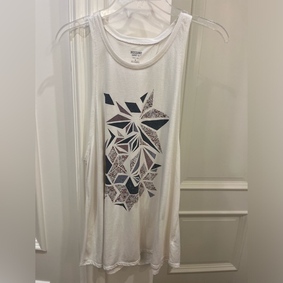 Mossimo women’s medium tank top with open back - Picture 2 of 4